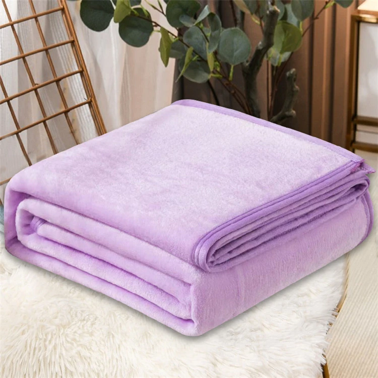Couverture polaire corail brossé 100 % polyester