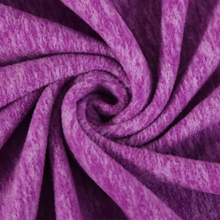 Tissu polaire en polyester cationique