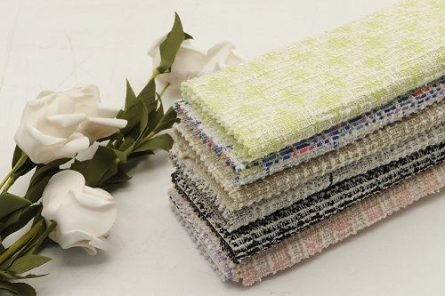 Tissu tricoté à la mode