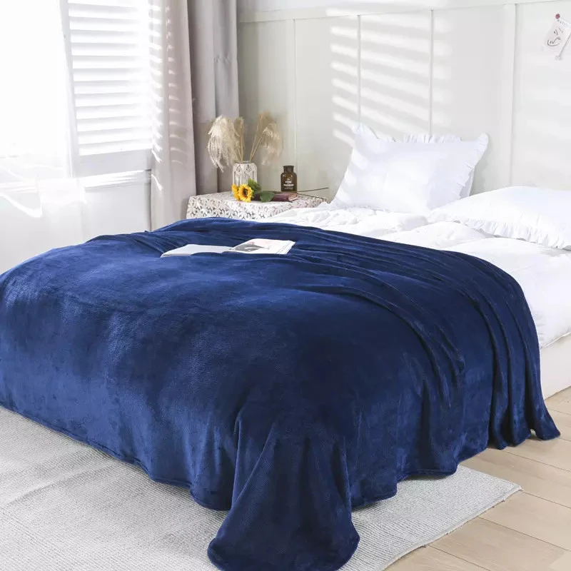 Couverture polaire en flanelle de couleur unie
