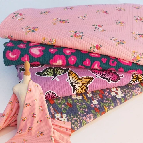 Tissu côtelé imprimé jacquard