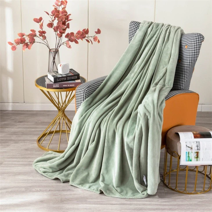 Plaid Coral Fleece Blanket Free Sample