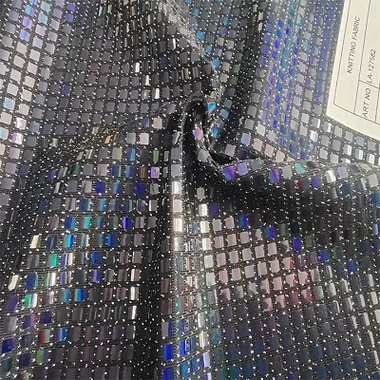 Tissu à paillettes métalliques